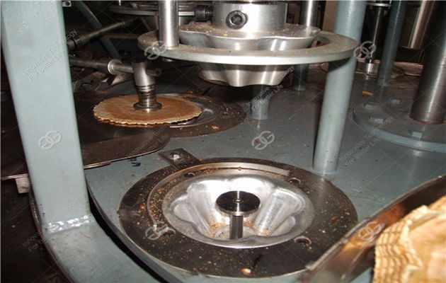 wafer-crisp-cone-making-machine