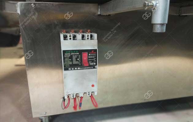 automatic pizzelle biscuit machine